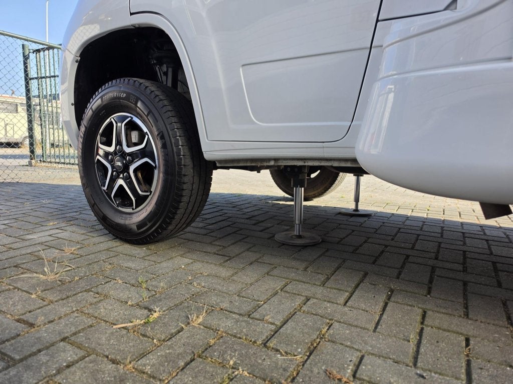 Laika Kosmo Emblema 509 LE Vol opties + levelsysteem, Automaat, Ringverwarming, Fiat, Bedrijf