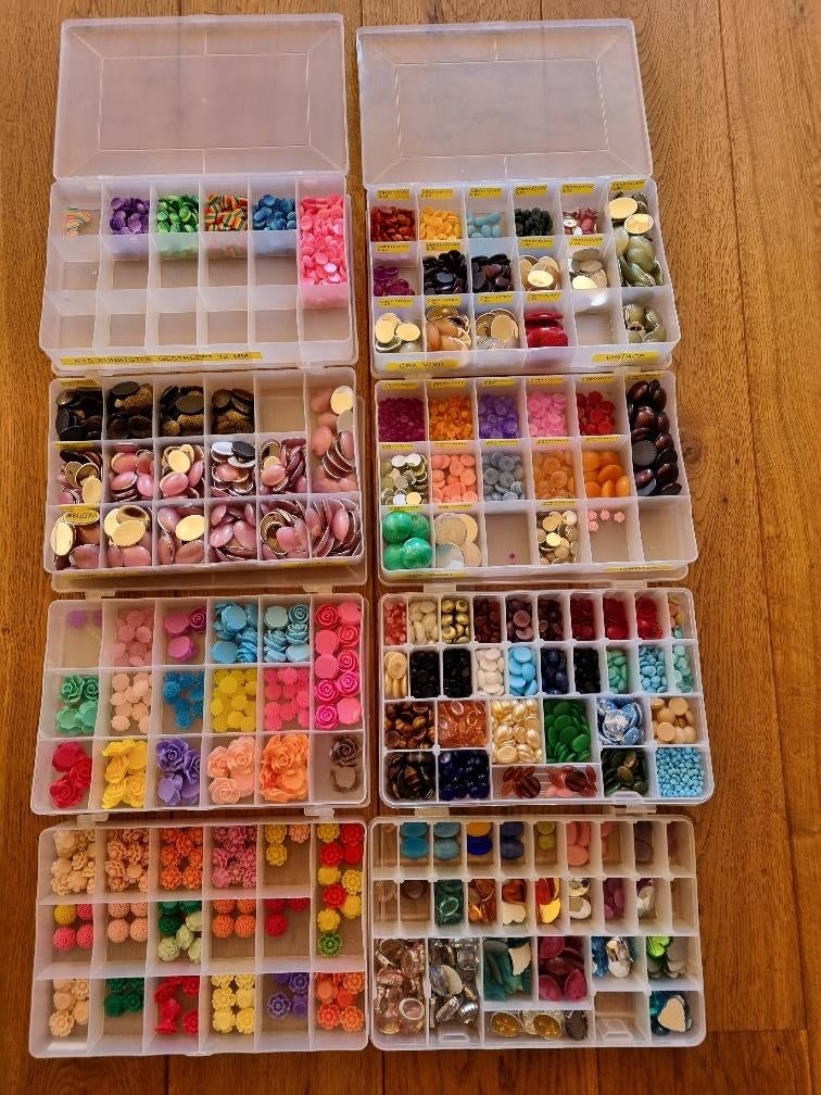 Wegens opruiming: Grote partij cabochons en plakstenen, Hobby en Vrije tijd, Ophalen of Verzenden, Nieuw, Overige typen
