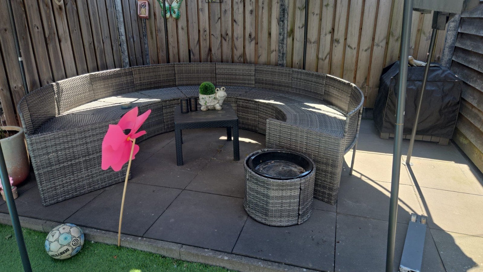 Loungeset rond + tent, Tuin en Terras, Ophalen, Zo goed als nieuw, Overige materialen