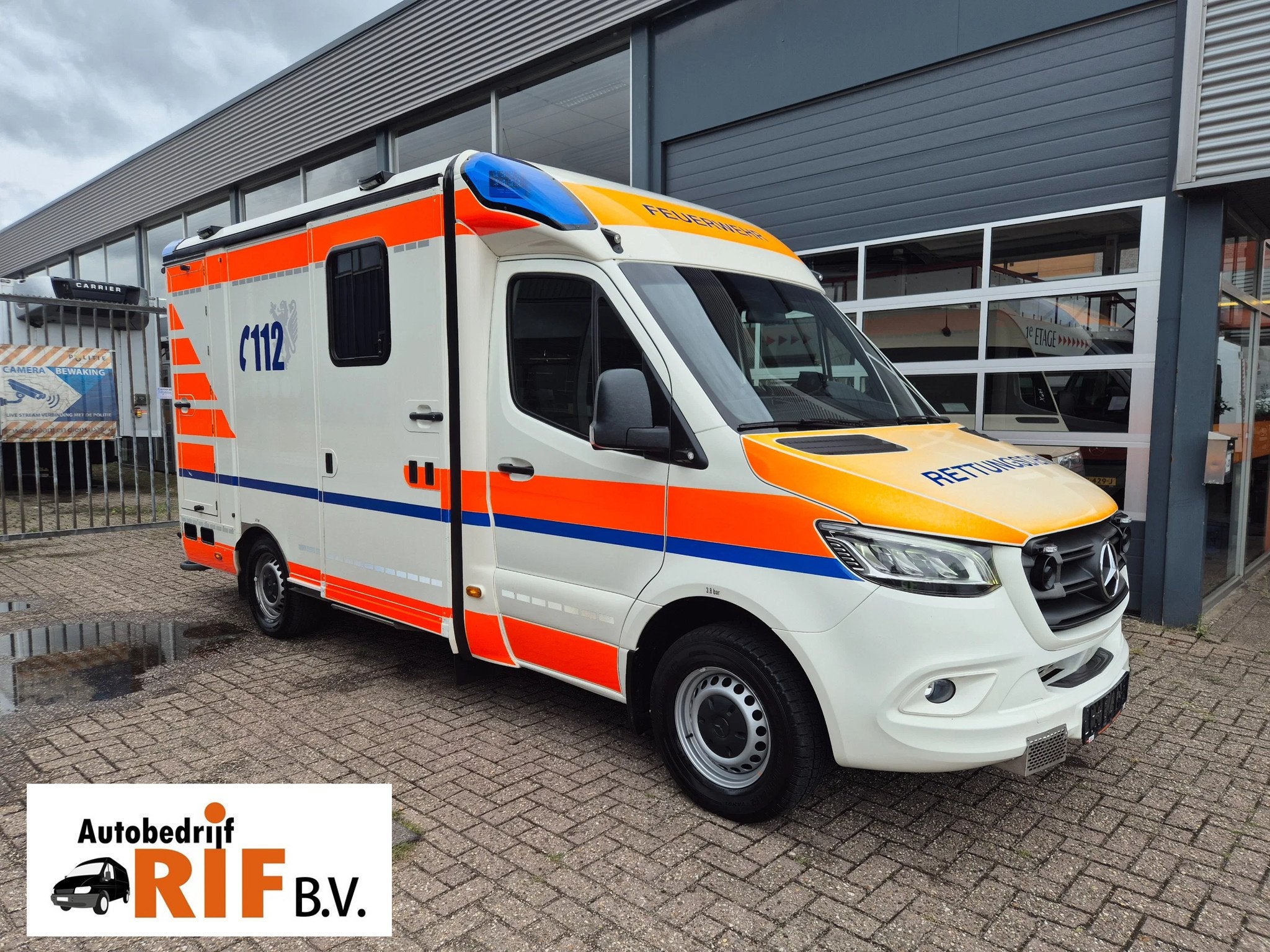 Mercedes-Benz Sprinter 419 CDI/ 3.0 V6/ Complete Ambulance w, Auto's, Automaat, Achterwielaandrijving, Gebruikt, Euro 6