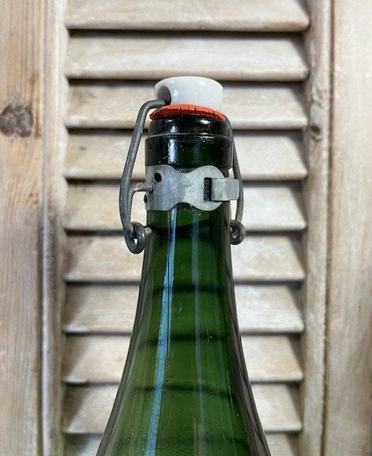 Set van drie antieke zware  groene wijnflessen met ziel, Antiek en Kunst, Antiek | Glas en Kristal, Ophalen of Verzenden