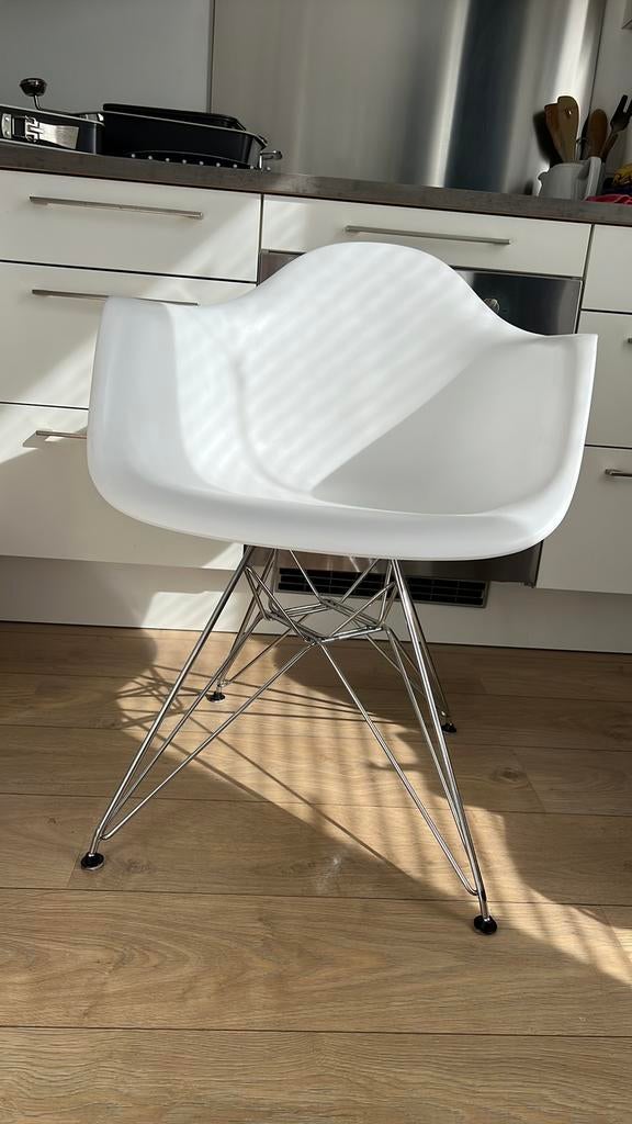 Vitra replica’s stoelen 3stuks, Huis en Inrichting, Stoelen, Ophalen, Kunststof, Gebruikt, Drie