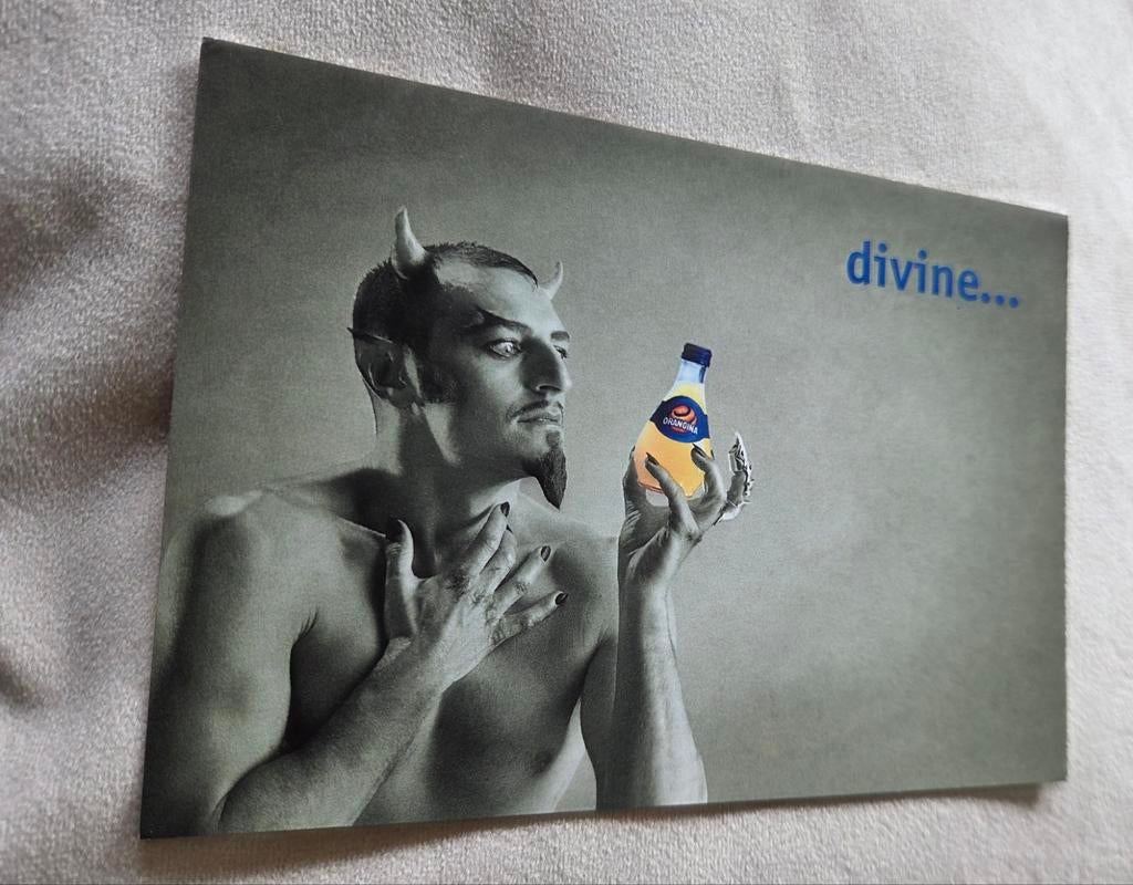 Duivel met flesje Orangina - Divine, Verzenden, 1980 tot heden, Ongelopen, Overige thema's