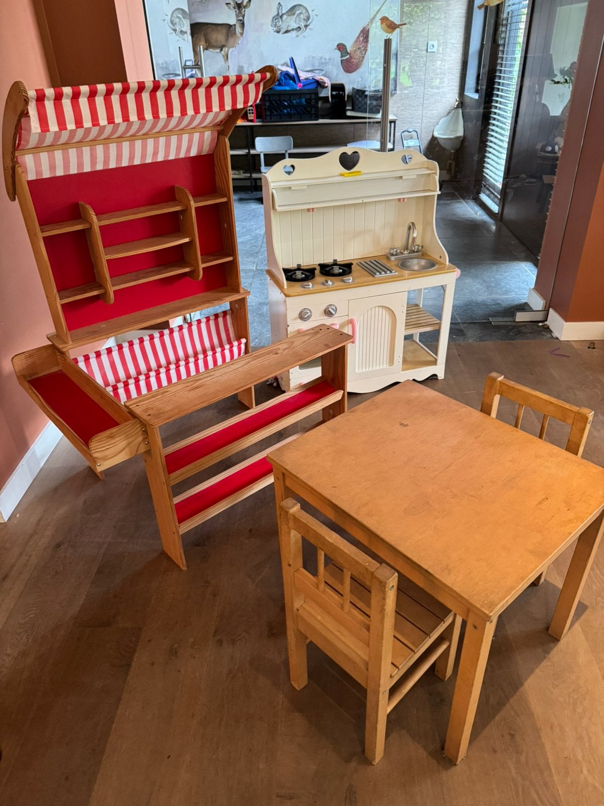 Speelhoek; winkeltje, keukentje, tafel, stoelen en meer, Ophalen of Verzenden, Gebruikt, Jongen of Meisje