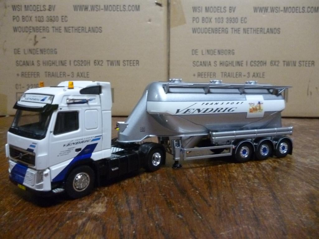 Tekno Volvo FH3 Vendrig met certificaat, Hobby en Vrije tijd, Modelauto's | 1:50, Nieuw, Bus of Vrachtwagen, Tekno, Ophalen of Verzenden