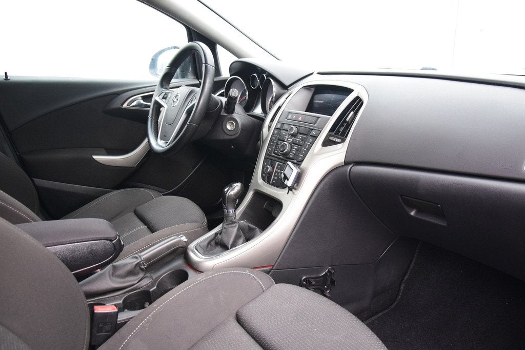 Opel Astra 1.7 CDTi S/S Edition 192dkm! (bj 2012), Voorwielaandrijving, Euro 5, Gebruikt, Zwart