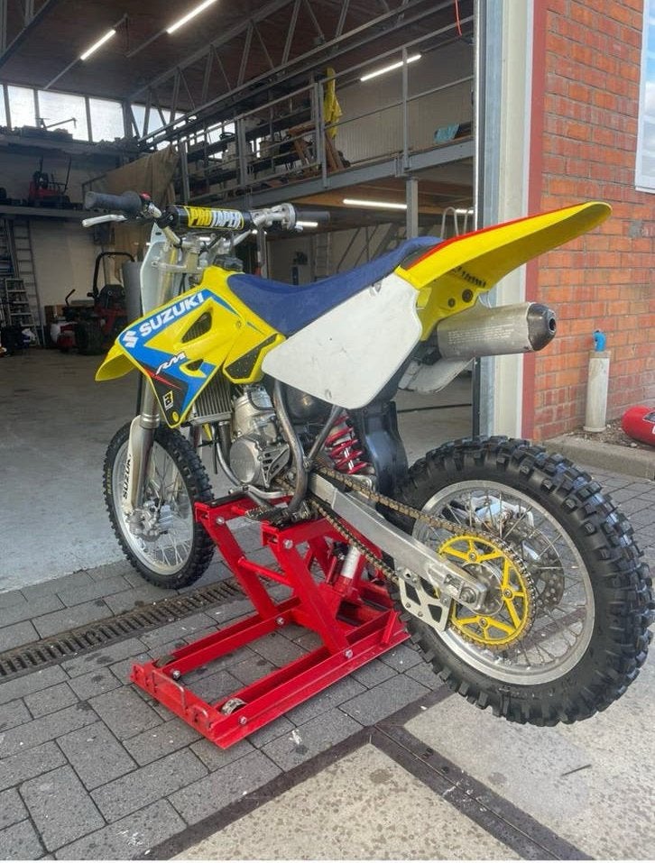 Suzuki RM85 2006 (kleine wielen), Ophalen, Gebruikt