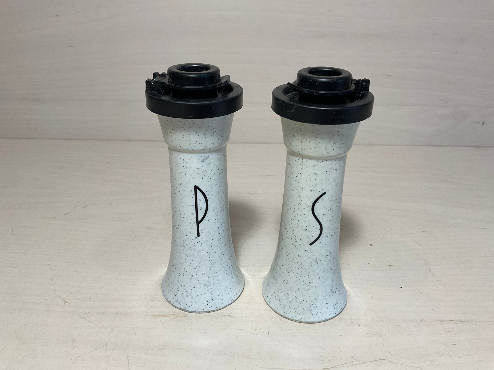 Zout- en pepervaatjes vintage Tupperware, Ophalen of Verzenden, Gebruikt, Overige typen