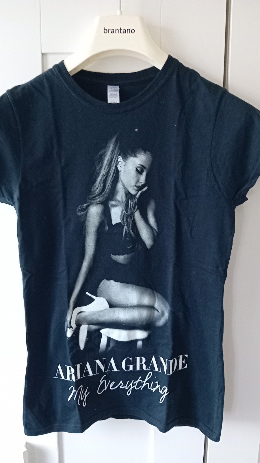 T shirt Ariana Grande, Zwart, Nieuw, Ophalen of Verzenden, Korte mouw