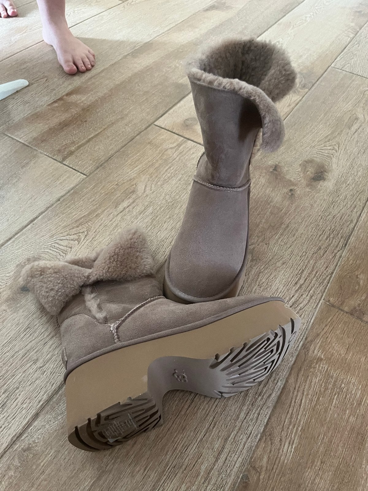 Nieuwe Uggs Esmee Boot dames bruin maat 40, Kleding | Dames, Schoenen, Ophalen of Verzenden, Nieuw, Bruin, Lage of Enkellaarzen