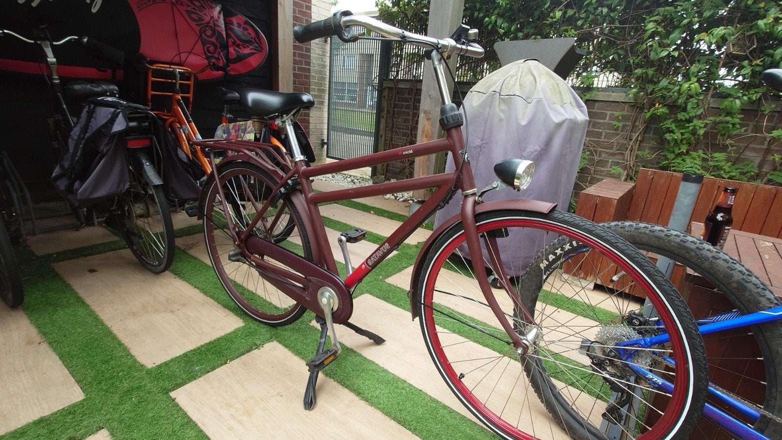 Batavus cnctd 28" frame hoogte 50 cm vanaf 12 jaar, Terugtraprem, Gebruikt, Versnellingen, Batavus