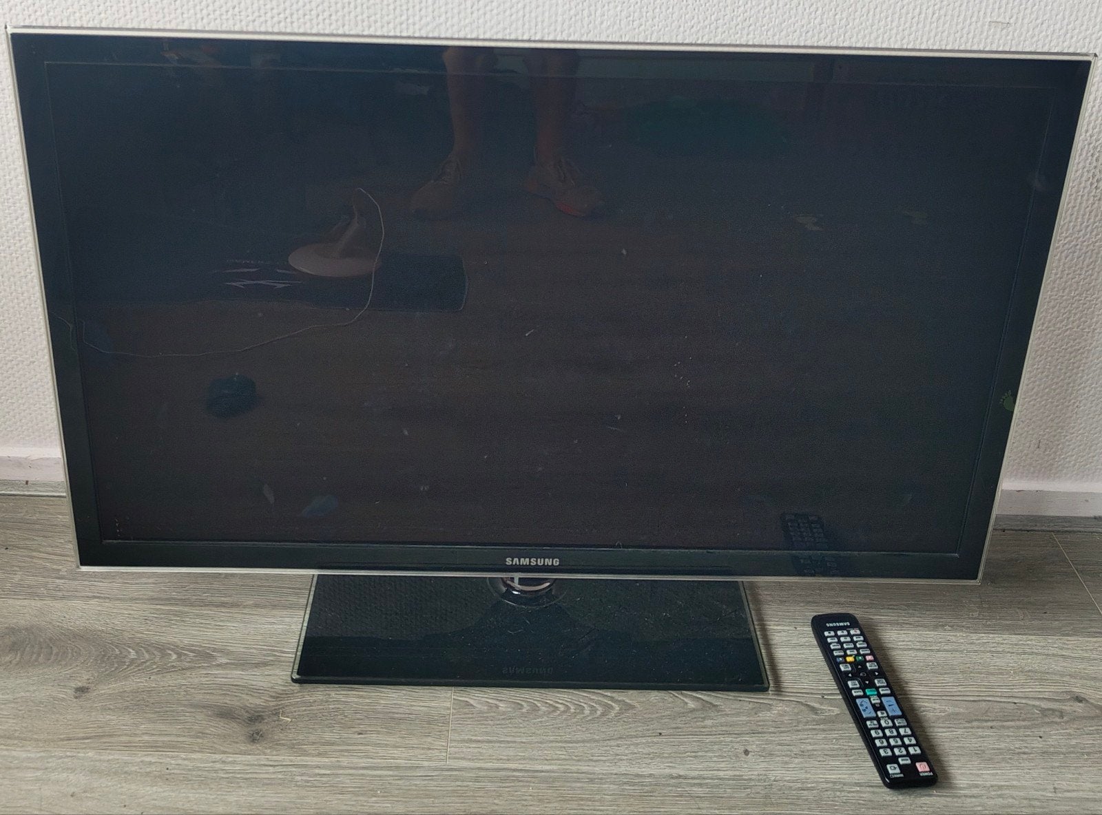 moet weg! Samsung 40 inch Full HD LED TV, Ophalen, LED, 50 Hz, Zo goed als nieuw