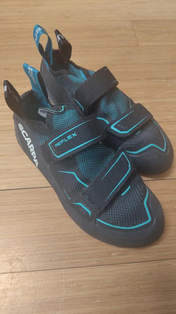 Klimschoen Scarpa Reflex V mt 39, Ophalen of Verzenden, Zo goed als nieuw, Klimsportschoenen