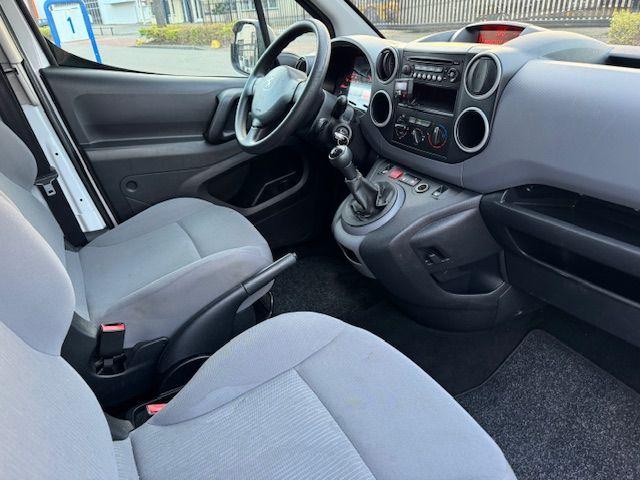 Peugeot Partner 120 1.6 HDi 75 L1 XR Airco,Schuifdeur Nette, Voorwielaandrijving, Euro 5, Stof, Gebruikt