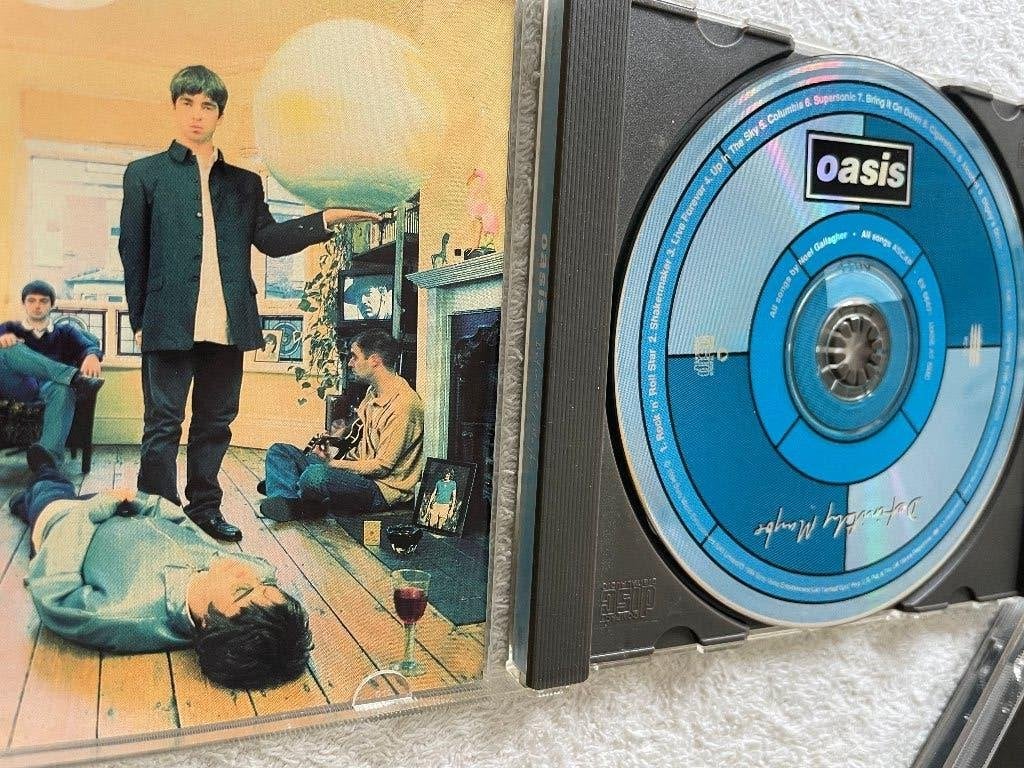 Oasis cd Definitely Maybe, Verzenden, Zo goed als nieuw, Poprock
