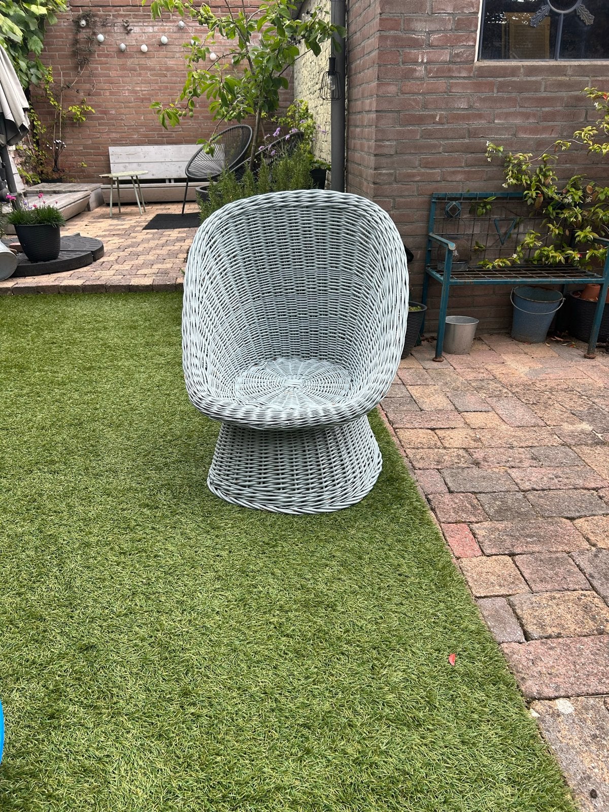 Superleuke rotan stoel, lichtblauw - ideaal kinderkamer, Huis en Inrichting, Stoelen, Ophalen, Gebruikt, Blauw, Riet of Rotan