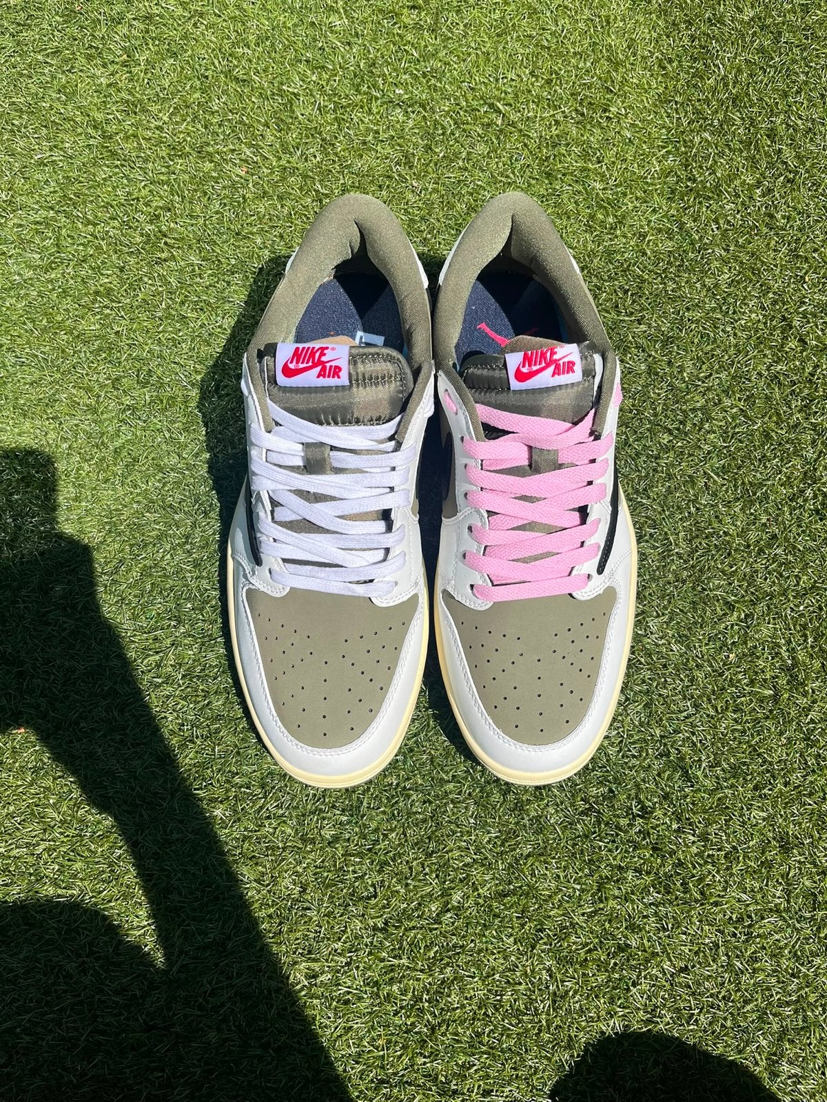 Nike Air Jordan 1 Low Travis Scott Reverse Mocha, Ophalen of Verzenden, Nieuw, Overige kleuren, Sneakers of Gympen
