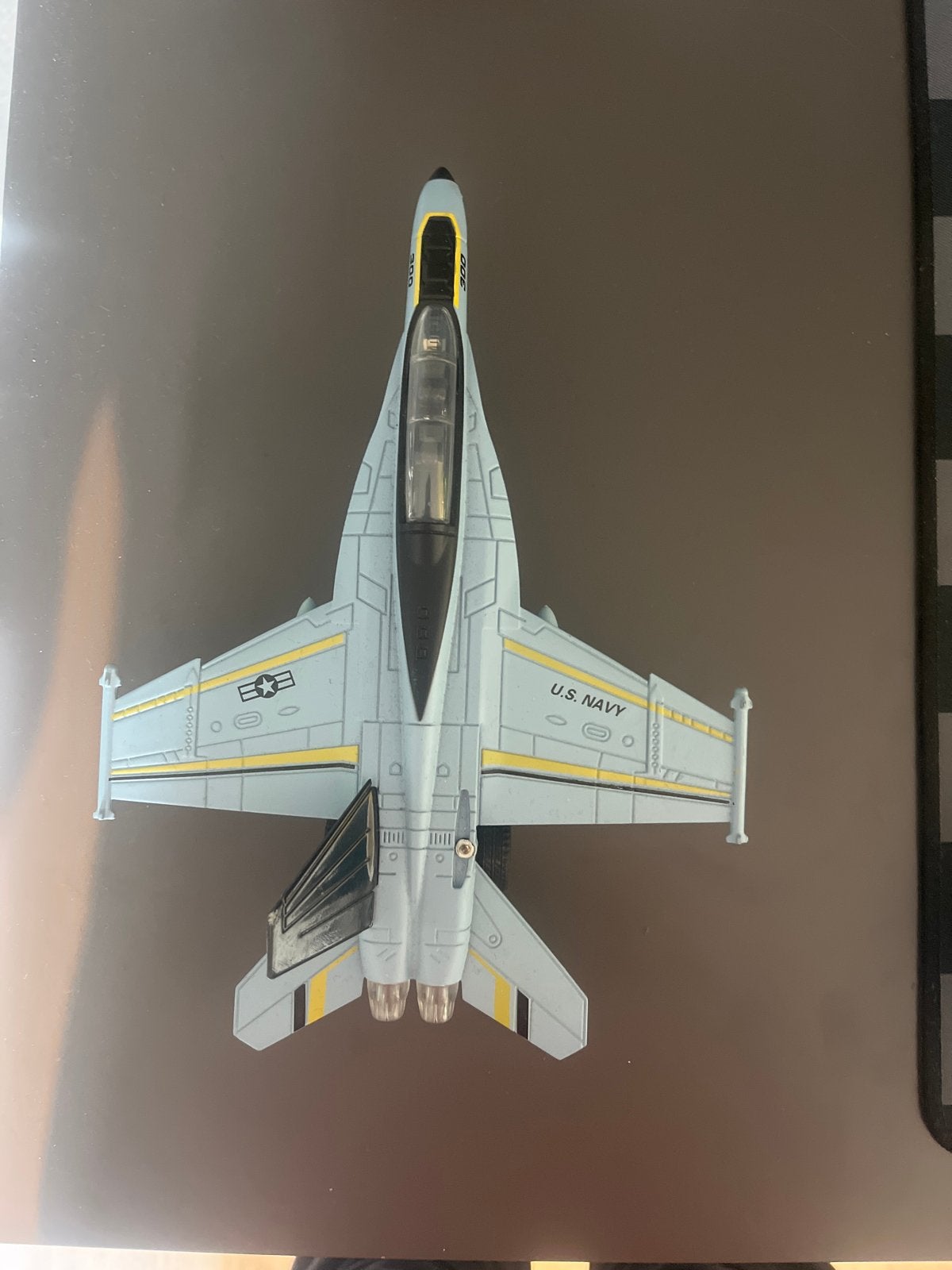 Modelvliegtuig F/A-18 Hornet U.S. Navy, 1:72 tot 1:144, Zo goed als nieuw, Vliegtuig, Ophalen