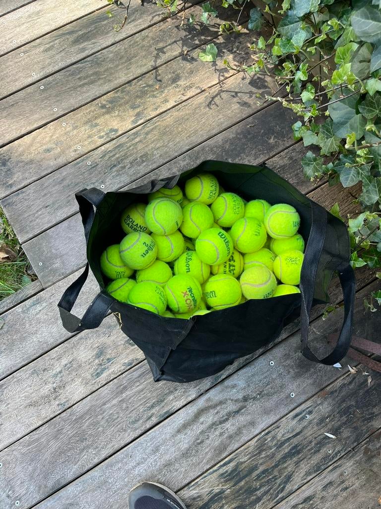 50 gebruikte tennisballen, Dieren en Toebehoren, Hondenspeelgoed, Ophalen of Verzenden, Gebruikt, Hondenballen