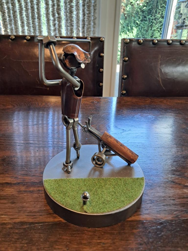Metalen Golfspeler Sculptuur - Handgemaakt, Antiek en Kunst, Kunst | Beelden en Houtsnijwerken, Ophalen of Verzenden, 20 - 50 cm