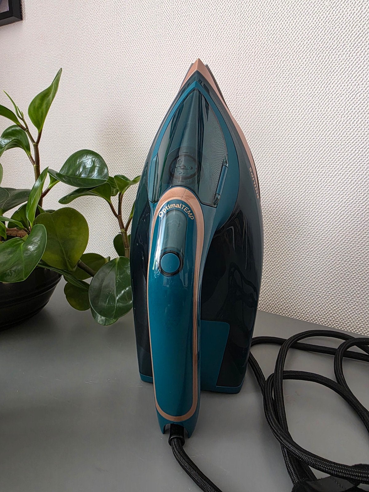 Philips Azur 8000 Series Strijkijzer - Zo goed als nieuw, Ophalen of Verzenden, Zo goed als nieuw, Strijkijzer met snoer