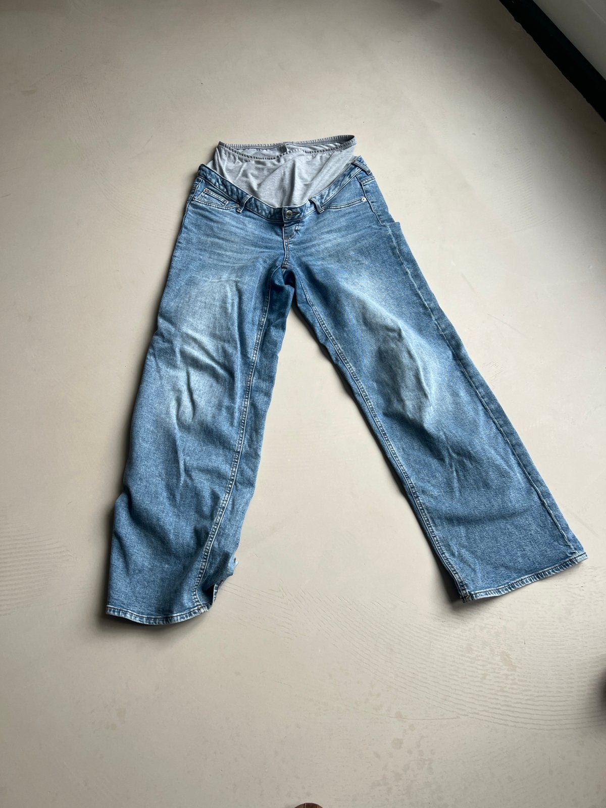 Zwangerschapsbroeken Vero Moda, maten 32/34 en 33/34, Blauw, Ophalen of Verzenden, Maat 34 (XS) of kleiner, Gedragen