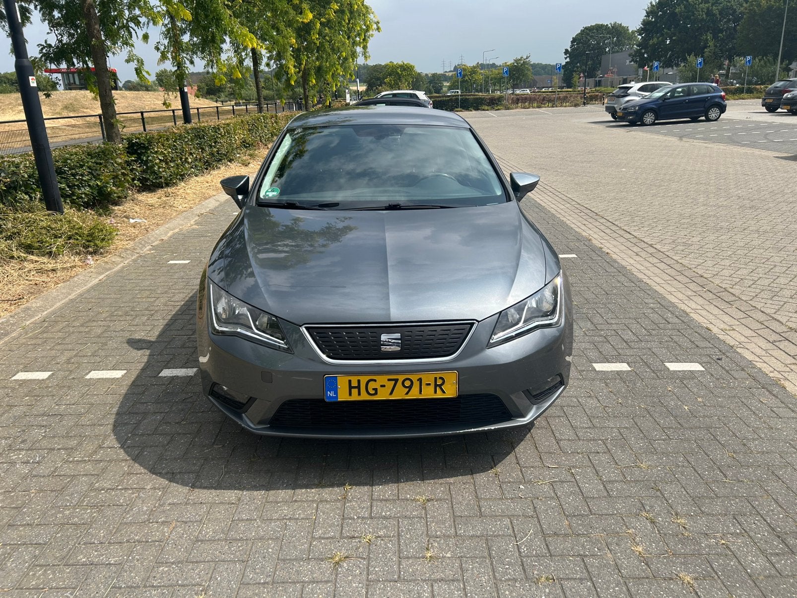 Seat Leon 1.0 TSI 85KW/140PK 2015 Grijs, Voorwielaandrijving, Leon, Origineel Nederlands, Handgeschakeld