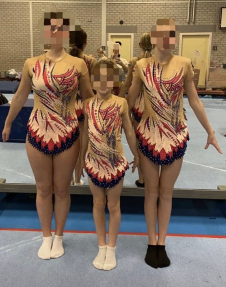 Mooie trio acropakjes - €60/stuk, Kindermaat 146 t/m 176, Ophalen of Verzenden, Gebruikt, Turnpak(je)