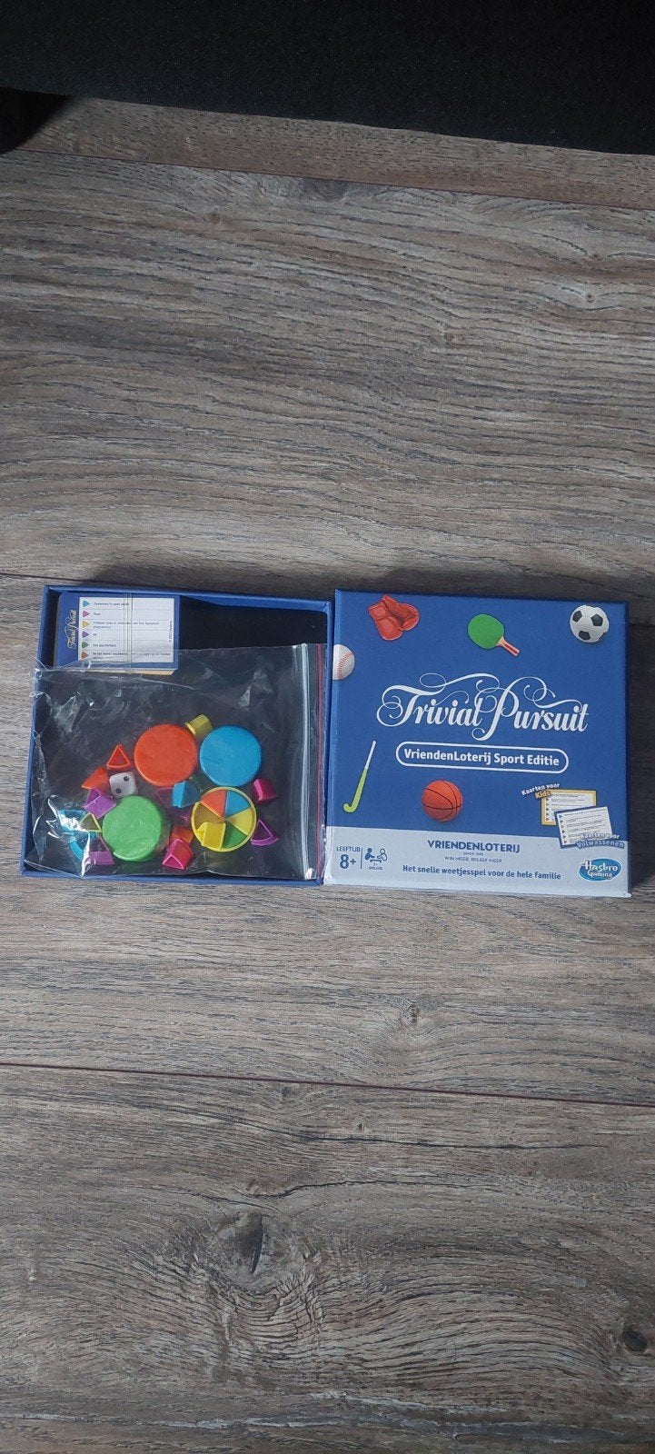 Trivial Pursuit VriendenLoterij Sport Editie, Vijf spelers of meer, Ophalen of Verzenden, Nieuw, Hasbro