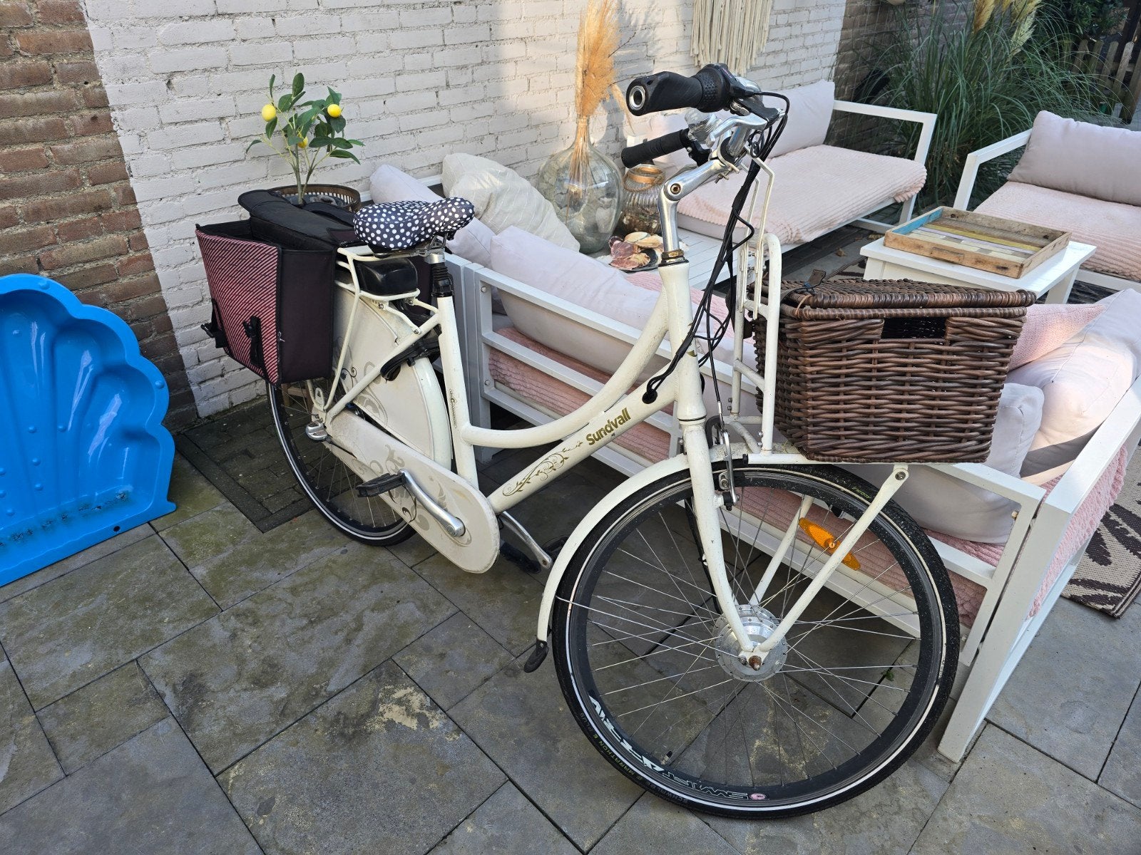 Sundvall elektrische damesfiets - opknapper met slechte accu, Fietsen en Brommers, Elektrische fietsen, Ophalen of Verzenden, Gebruikt