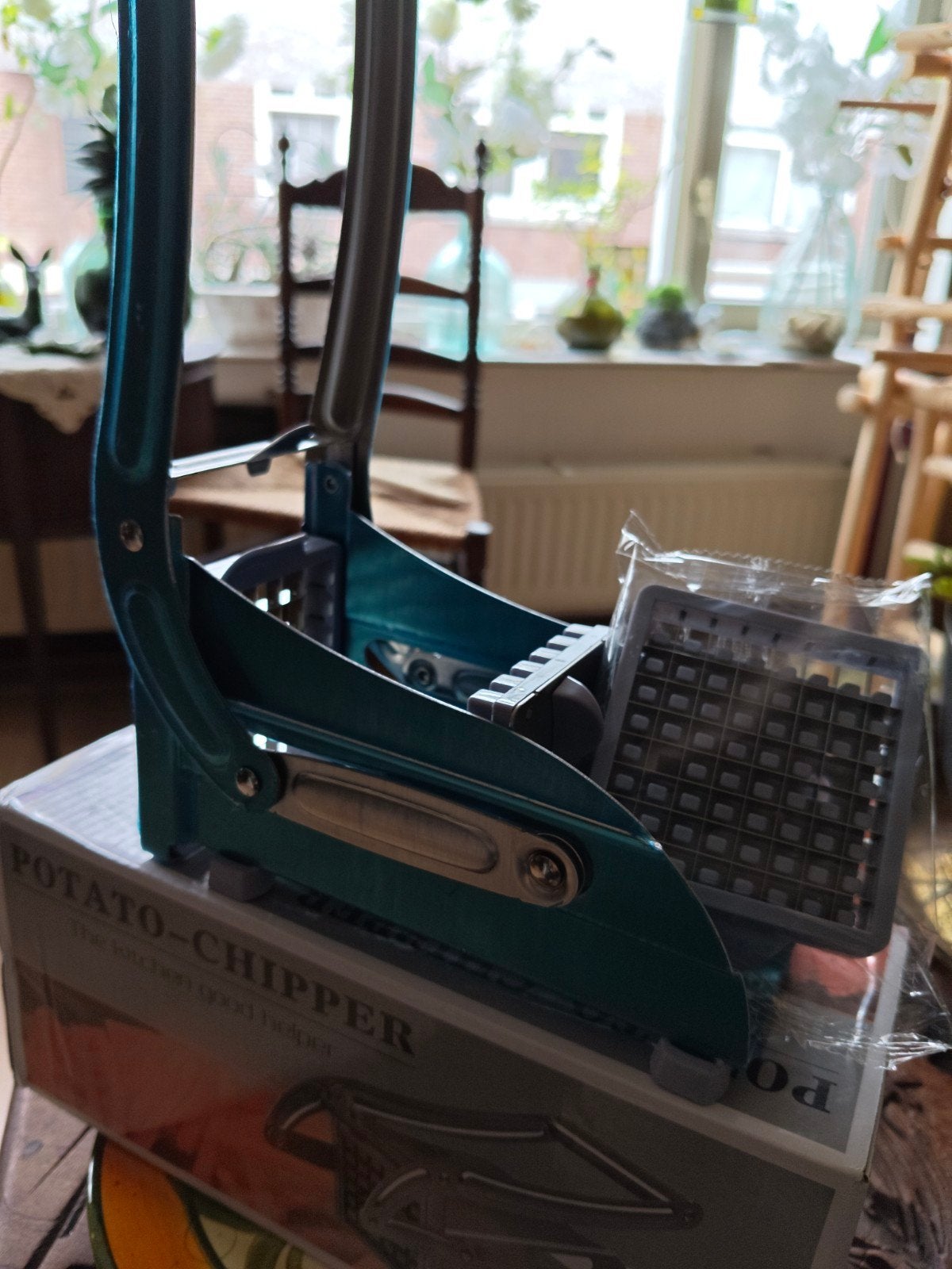 Nieuwe Aardappel- en Frietjessnijder - Groen/Zilver, Huis en Inrichting, Nieuw, Ophalen of Verzenden, Metaal, Overige merken