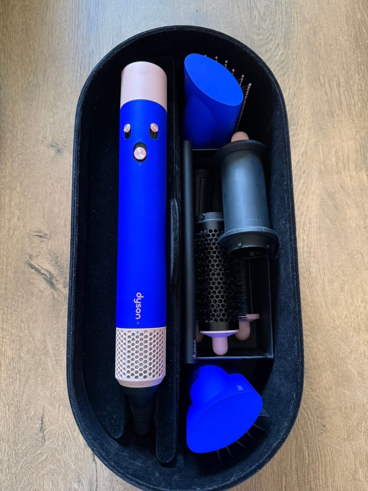 Dyson Airwrap complete long Blauw/Roze, Ophalen, Zo goed als nieuw, Föhn of Haardroger