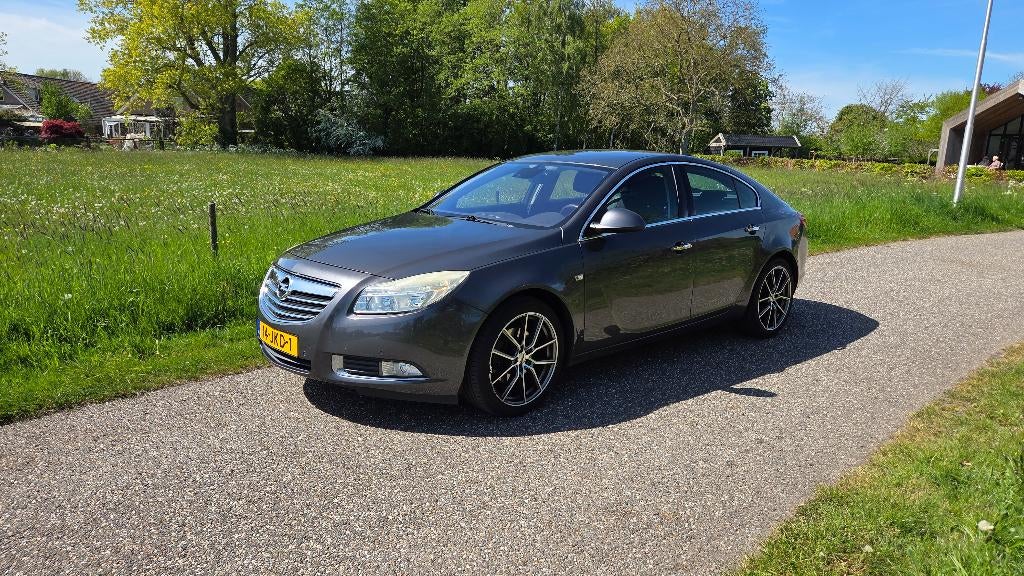 Opel Insignia 2.0 Turbo 162KW 5-DRS 2009 Grijs, Auto's, Opel, Particulier, Insignia, Airconditioning, Android Auto, Apple Carplay