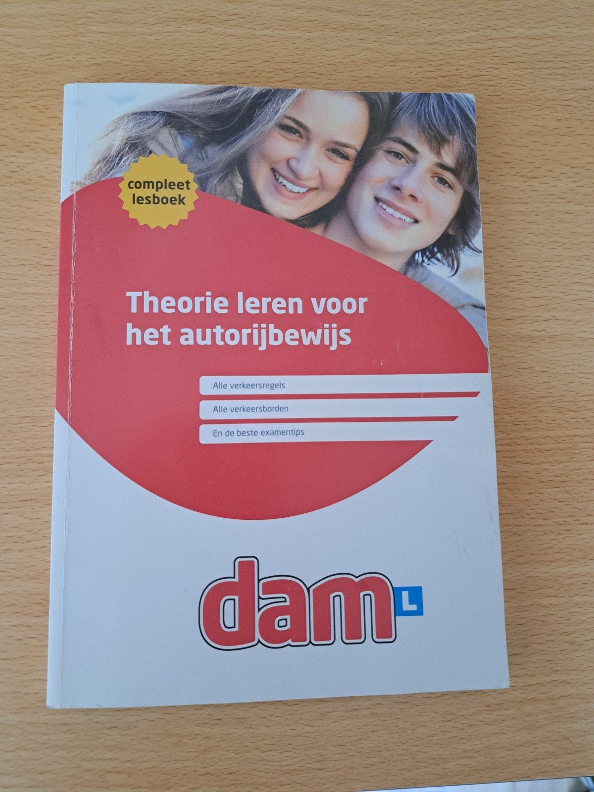 Theorieboek Autorijbewijs B, Boeken, Ophalen of Verzenden, Gelezen
