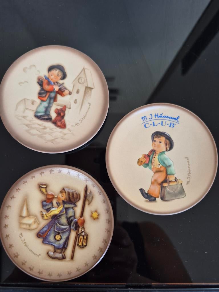 Set van 3 Hummel Club Miniatuur Wandborden, Ophalen of Verzenden