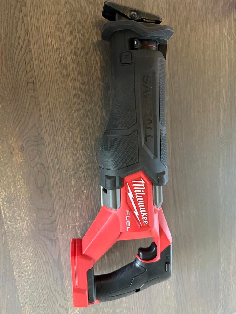 Milwaukee M18 FSZ FUEL Reciprozaag - Nieuw, Ophalen, 70 mm of meer, Nieuw, Reciprozaag