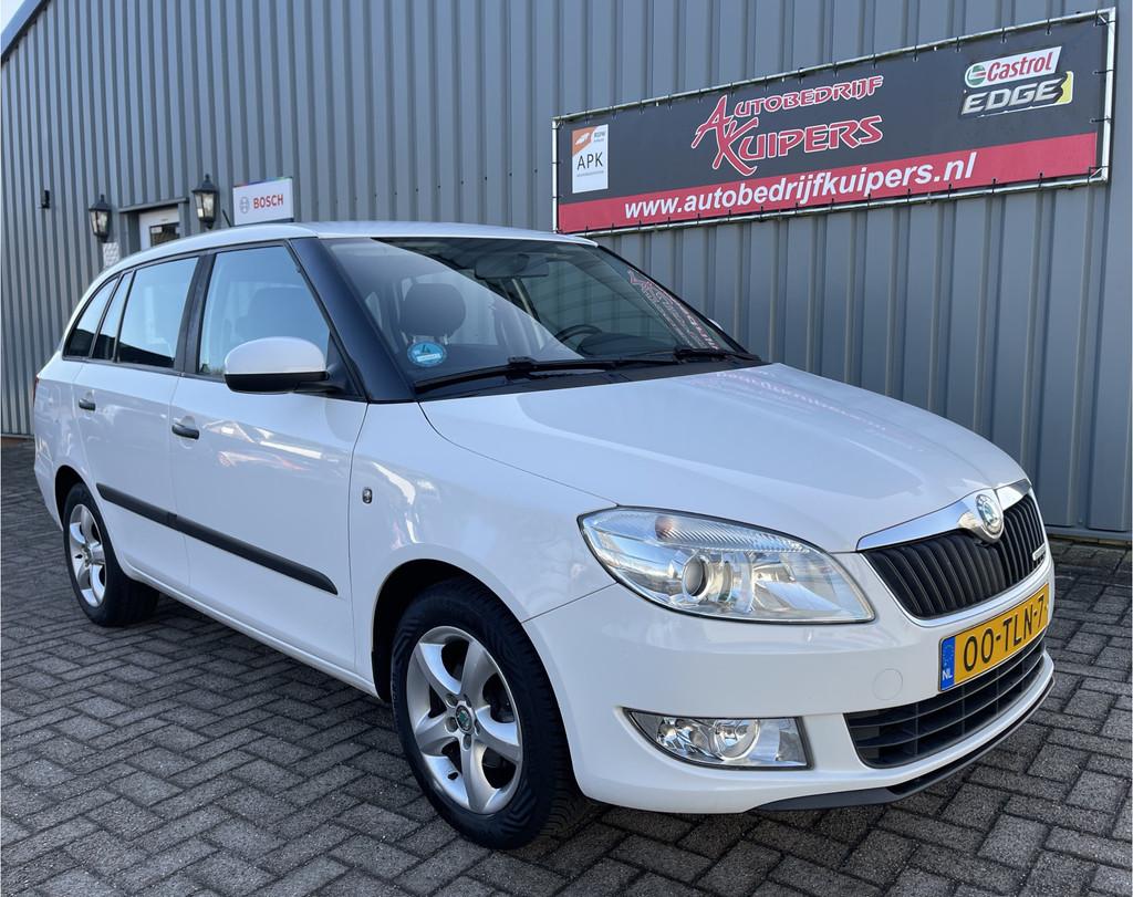 Skoda Fabia Combi 1.2 TDI Greenline Airco.Cruise.Lm.velgen.T, Auto's, Voorwielaandrijving, Euro 5, Stof, Zwart