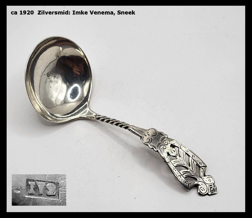 Zilveren Roomlepel Nederlands gekeurd ca 1920 Sneek, Ophalen of Verzenden, Zilver