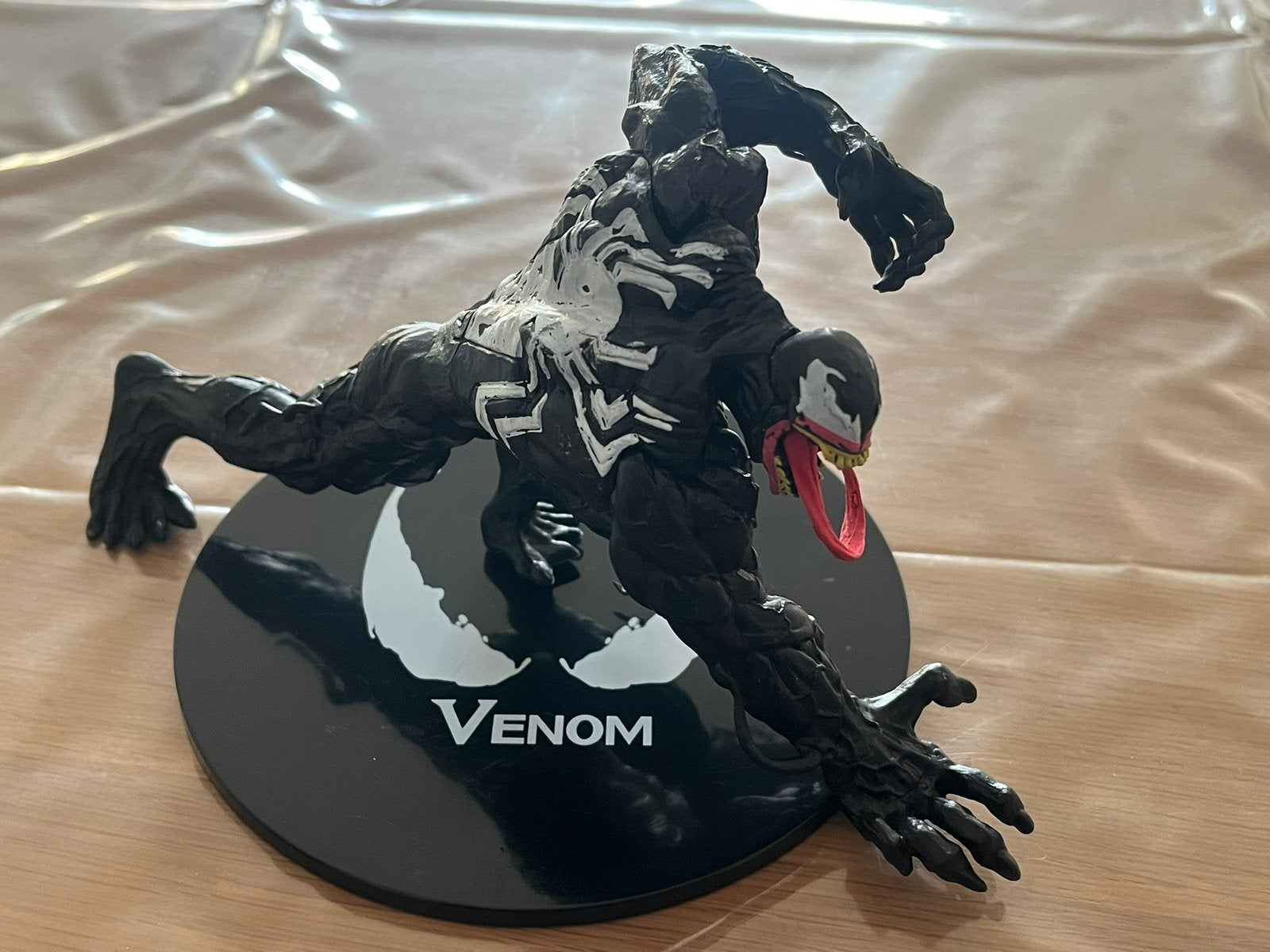 Venom Met Onder Plaat, Ophalen of Verzenden, Nieuw
