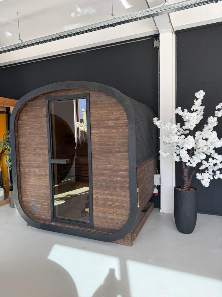Luxe Cube Sauna met Harvia Elektrische Kachel