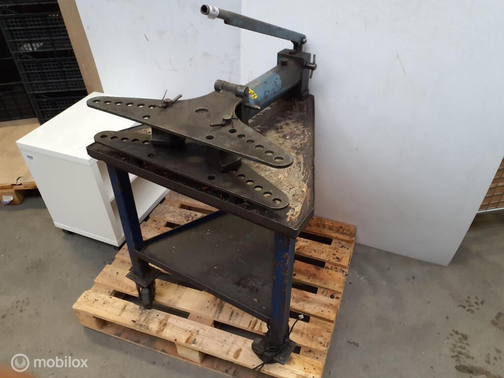 Unibend hydraulische buigmachine