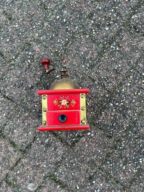 vintage koffiemolen, Antiek en Kunst, Ophalen