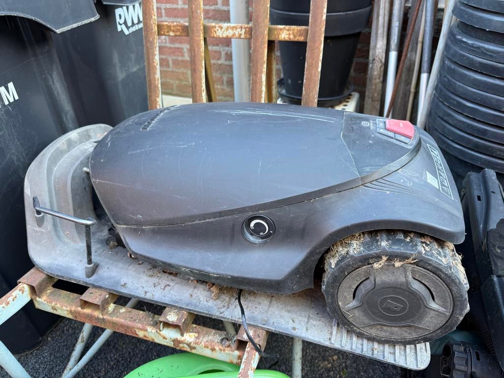 Robomow RC308u robotmaaier - trafo defect, Tuin en Terras, Robotmaaiers, Gebruikt, Ophalen