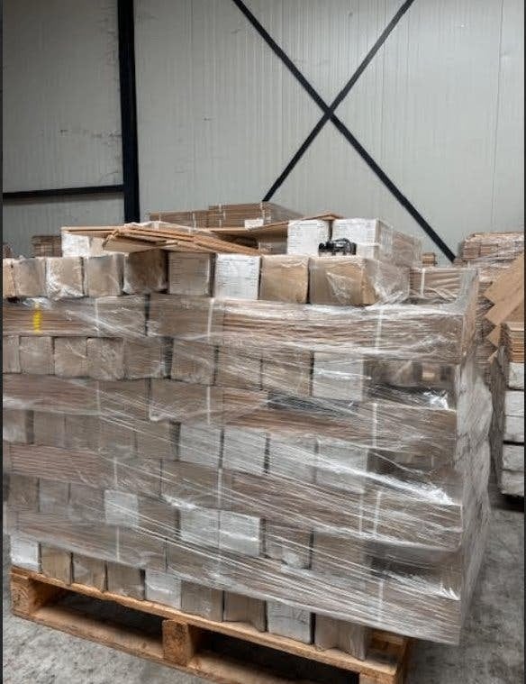 RESTPARTIJ IN DE AANBIEDING! 59,5 M2-HONGAARSE PUNT-VLOER, Ophalen, Nieuw, 50 tot 75 m², Parket
