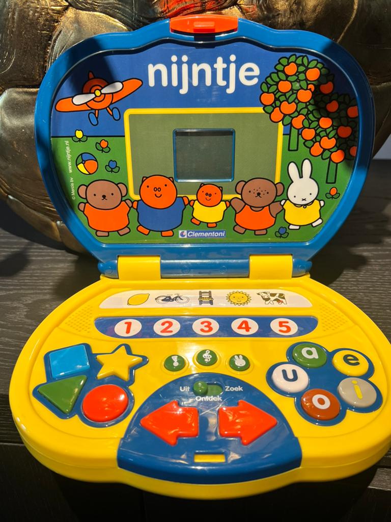 Nijtje laptop - Clementoni, Ophalen of Verzenden, Gebruikt, Overige typen, Met geluid