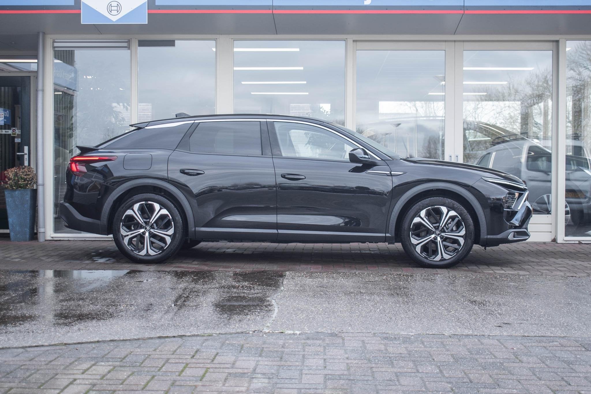Citroën C5 X 1.6 Plug-In Hybrid 225pk e-EAT8 Business Plus, Auto's, 77 km/l, Gebruikt, 4 cilinders, 179 pk