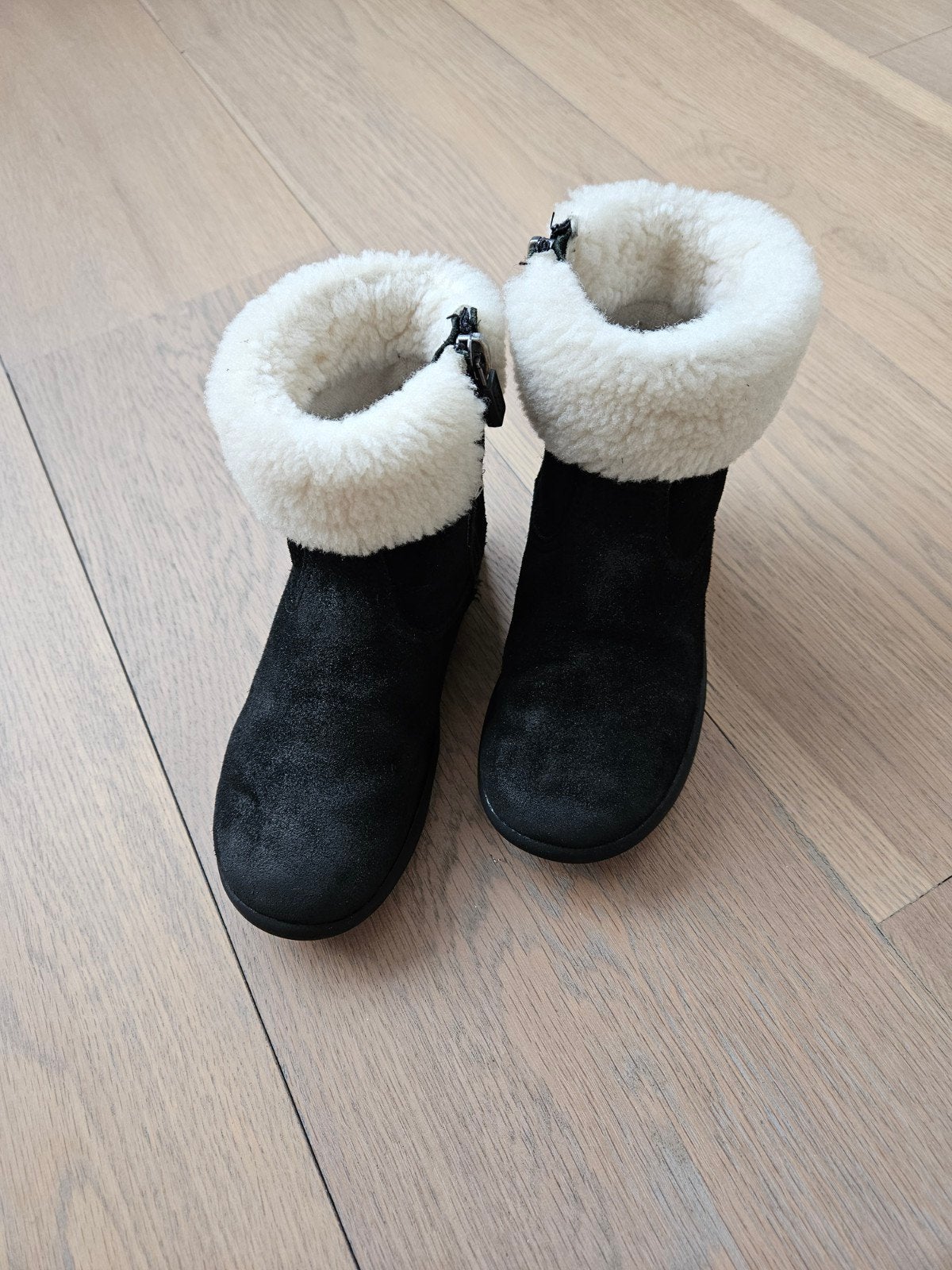 Originele UGG maat 28,5, Gebruikt, UGG, Meisje, Laarsjes