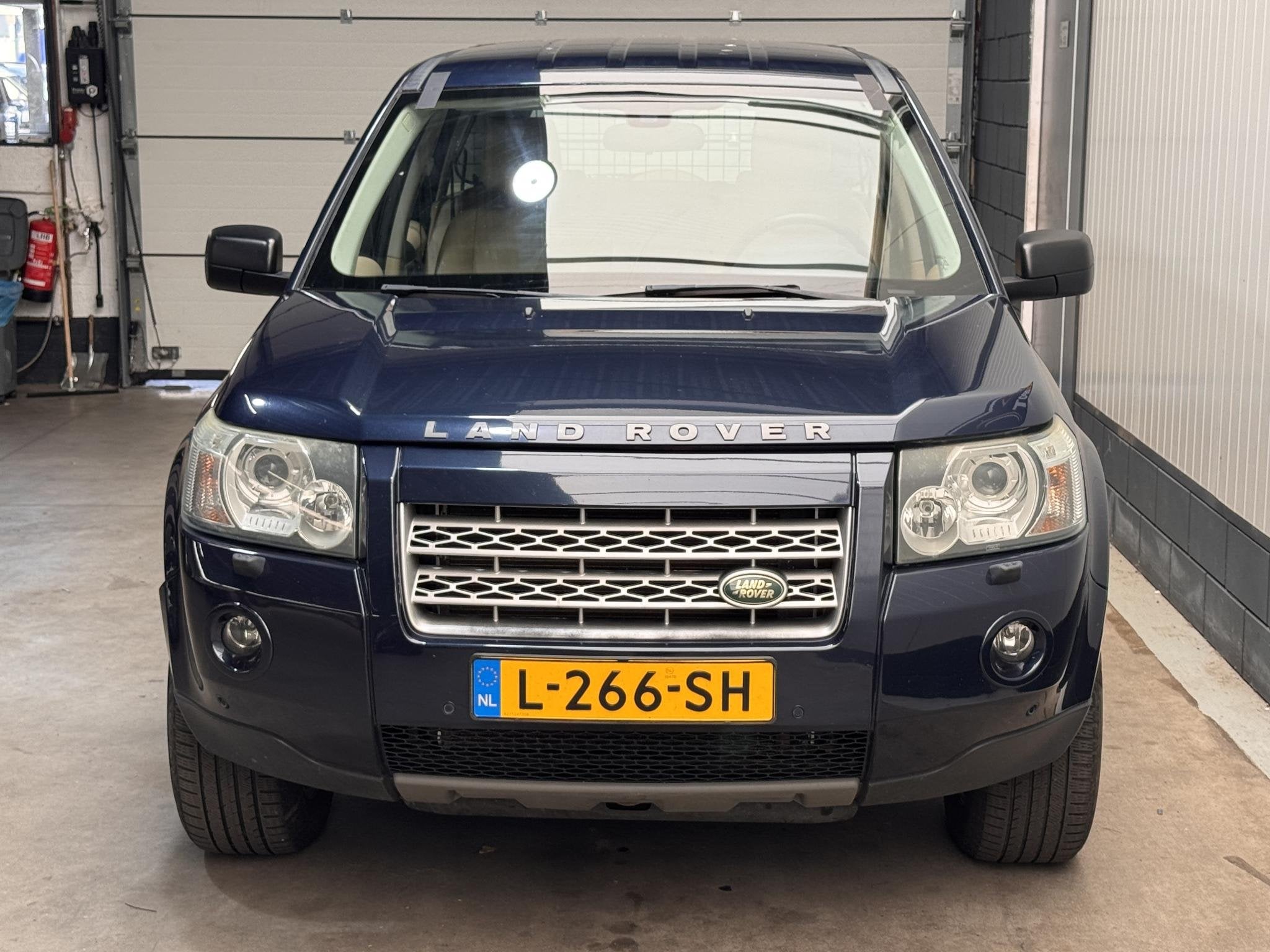 Land Rover Freelander 3.2 i6 SE, Auto's, Land Rover, Automaat, 232 pk, Gebruikt, 2000 kg
