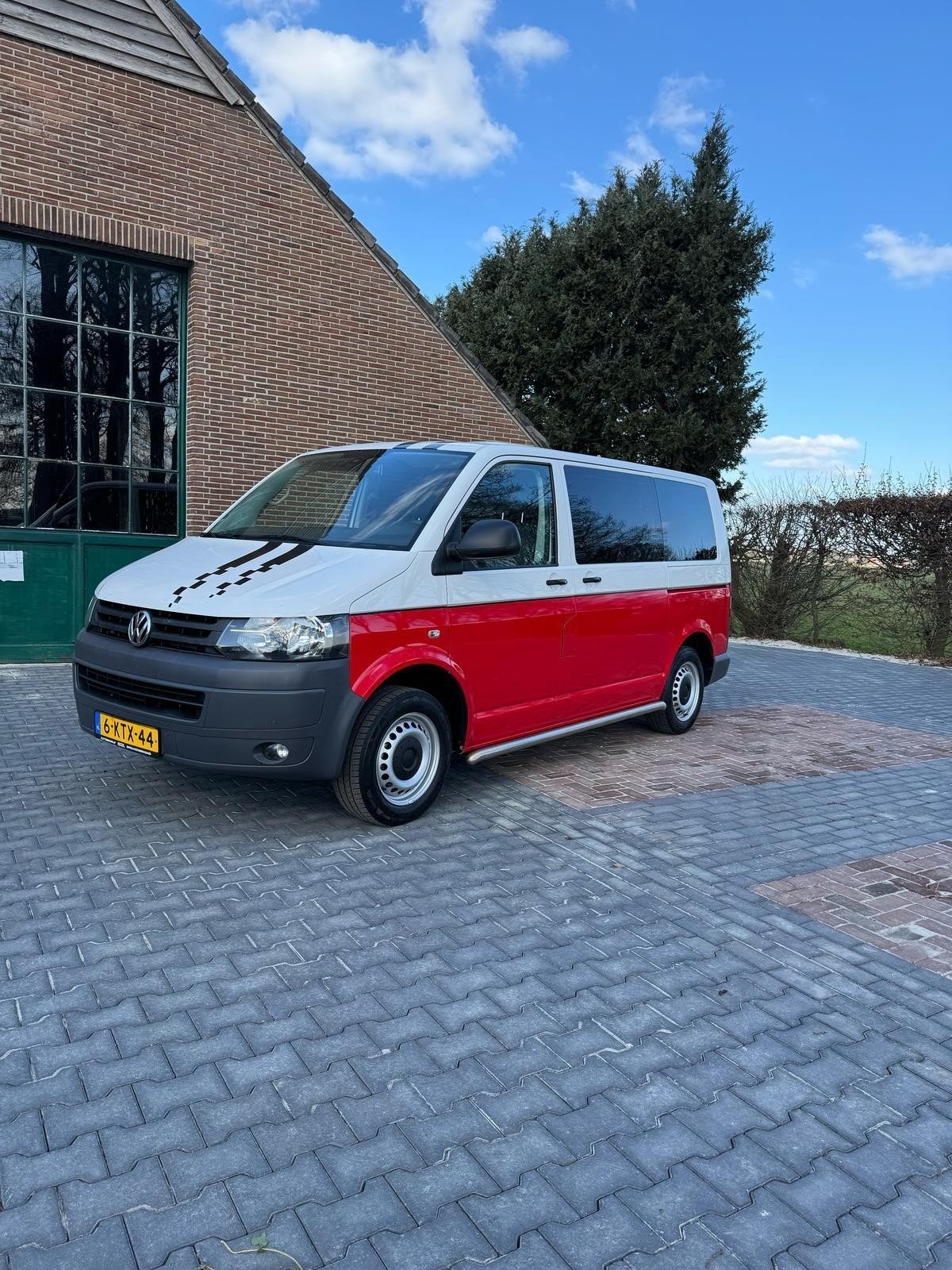 Volkswagen Transporter 2.0 TDI 103KW Kombi L1h1 DSG 2013 Wit, Auto's, Volkswagen, 241 €/maand, 2500 kg, Wit, Origineel Nederlands
