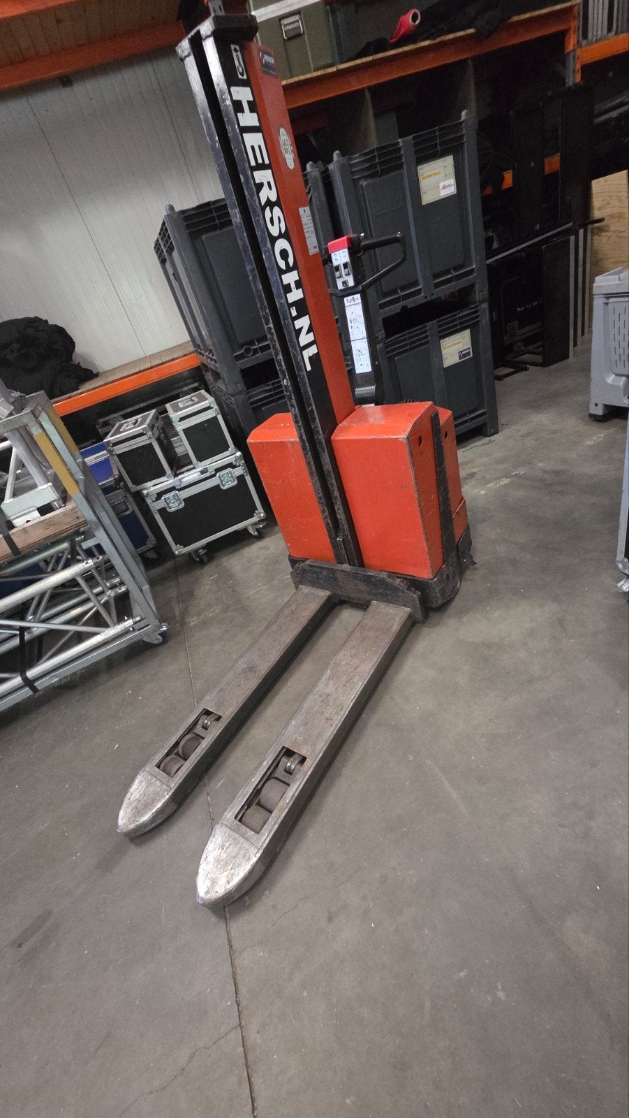 Bt stapelaar - opknapper, Doe-het-zelf en Verbouw, Palletwagens en Pompwagens, Ophalen, Gebruikt